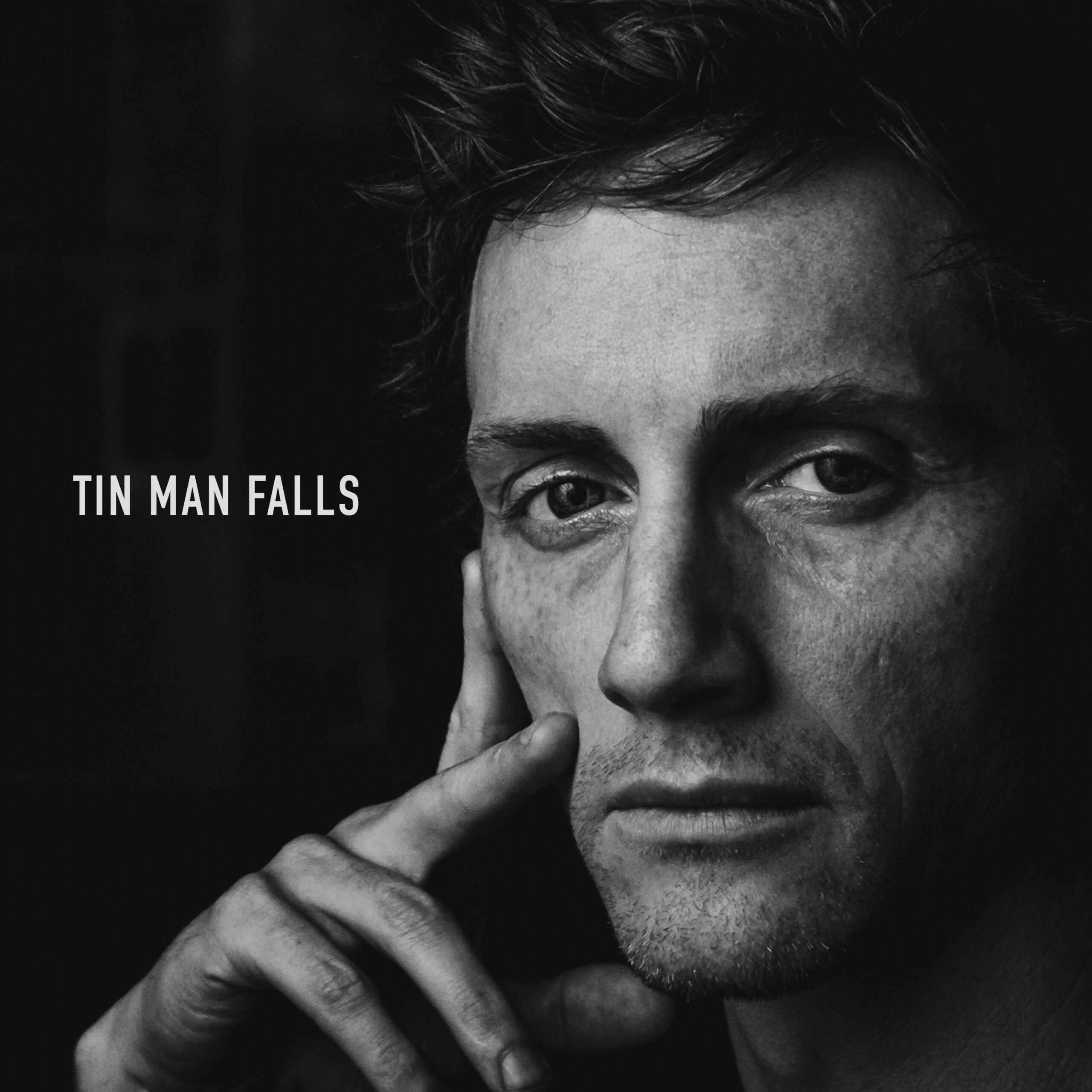 Tin_Man_Falls_Album_Cover_photo_Manolo_Ponte